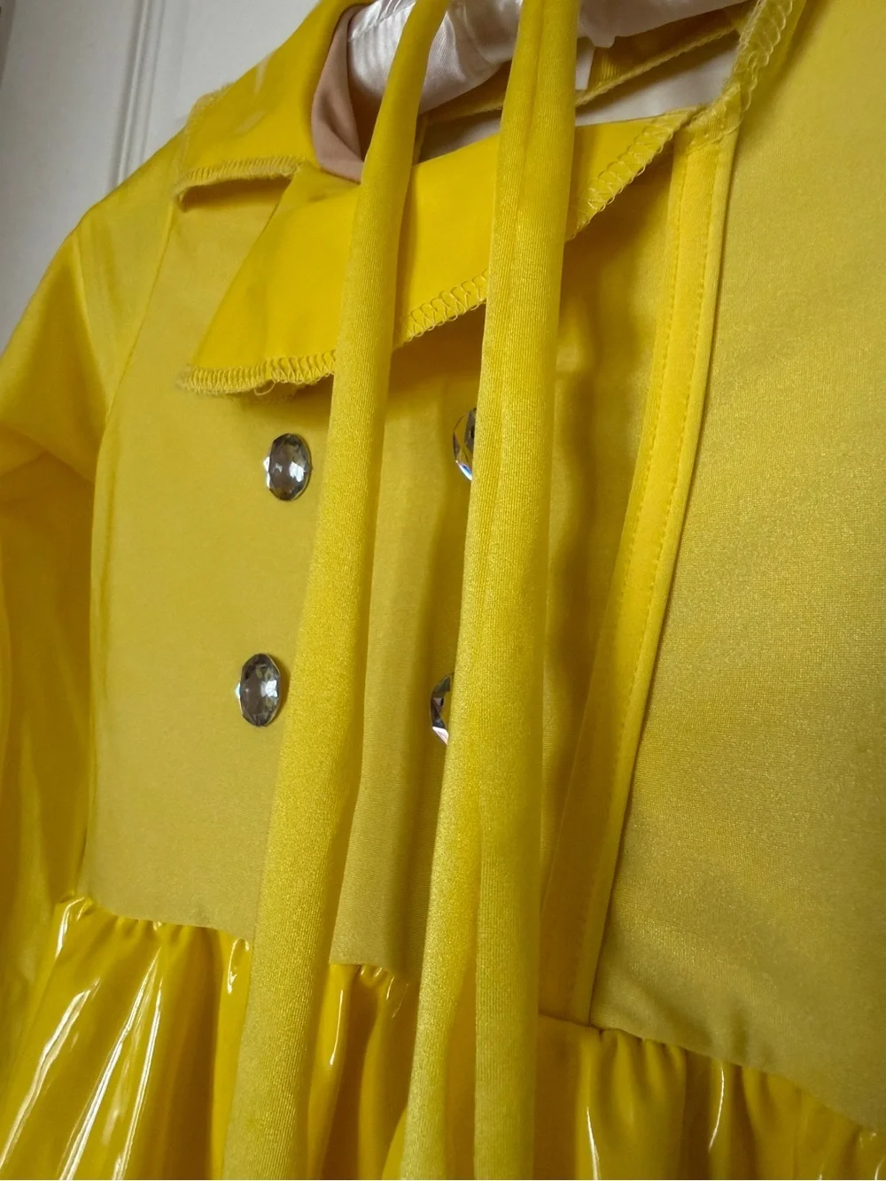 Weissman Girl’s Sunny Yellow Vinyl-Trim Fit & Flare Dance Costume Size Medium